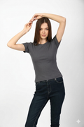 Comfortable straight fit cotton T-shirt in grey