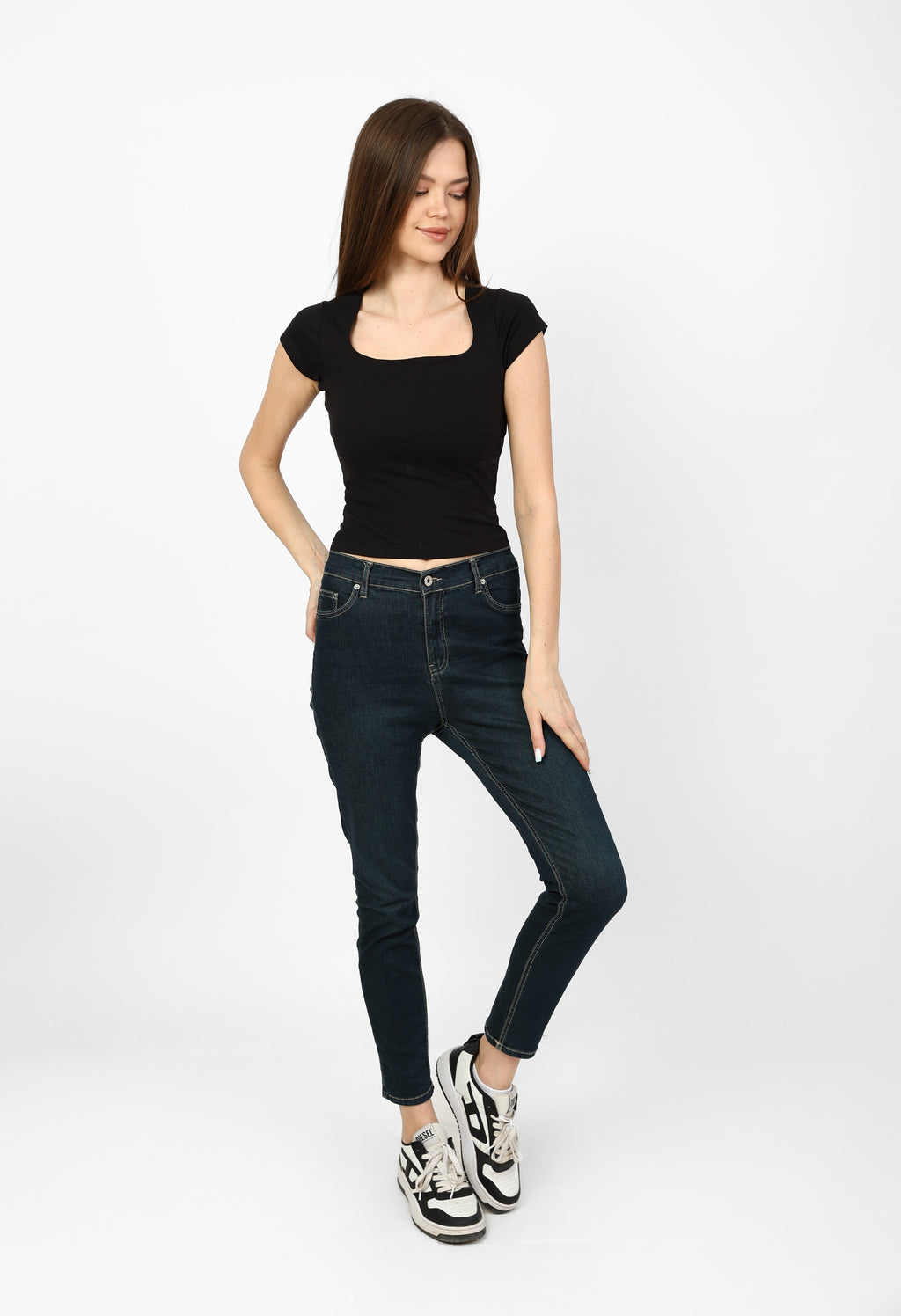 Casual top with high waist and sleeves short