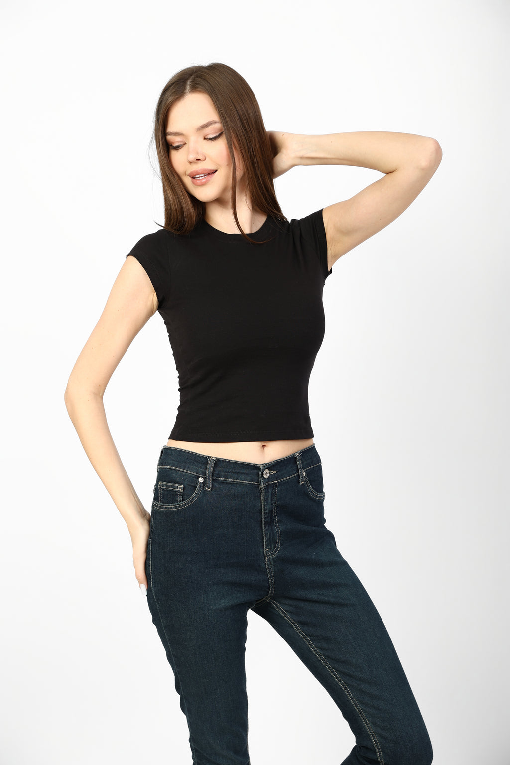 "Basic" Cotton Crew Neck T-Shirt - Black.
