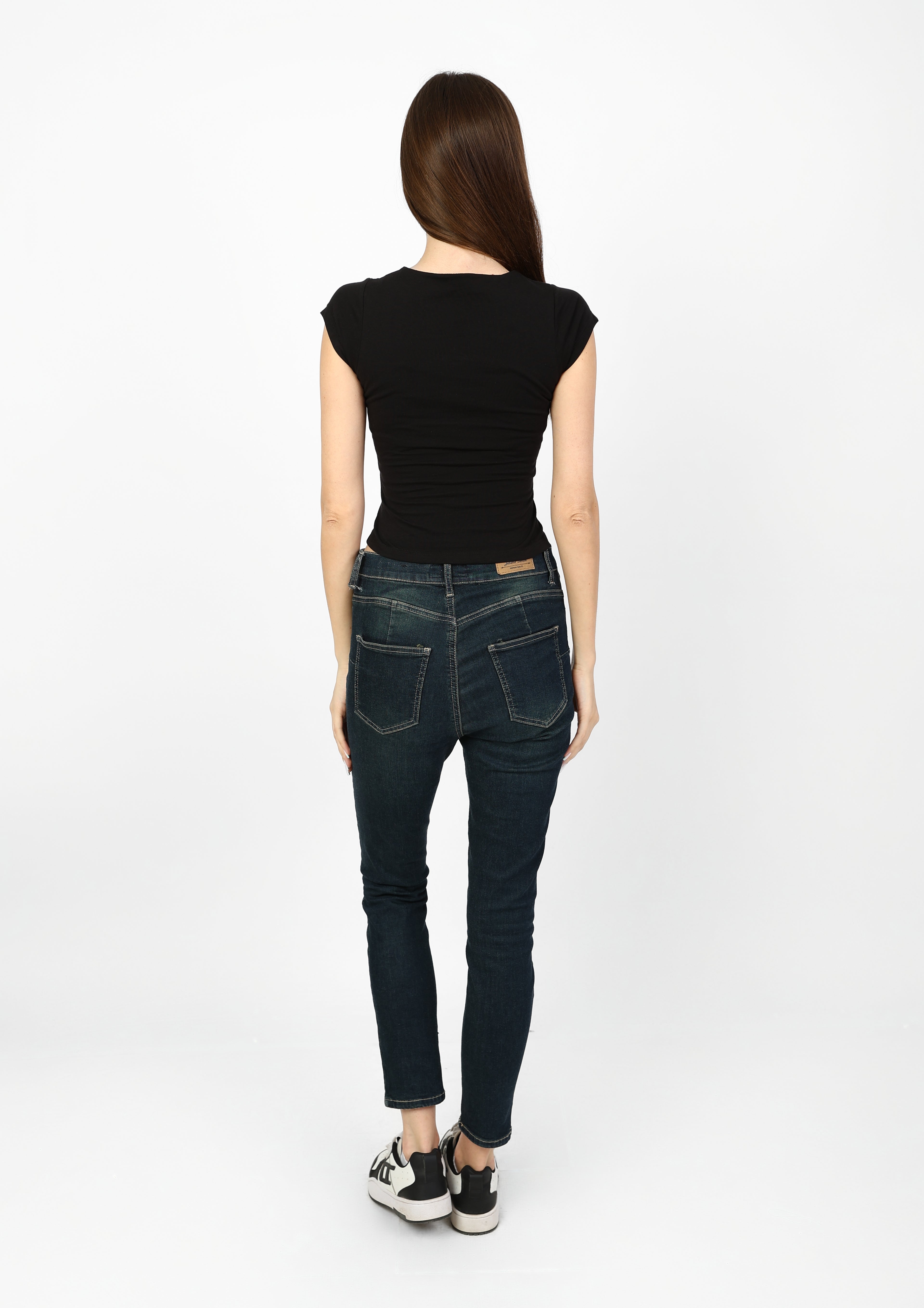 Casual top with high waist and sleeves short